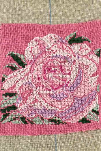 Kreuzstichpackung "Rose Floral Park Apremont" von SAJOU